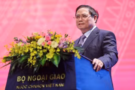 Thủ tướng Phạm Minh Chính: Cơ quan đại diện ngành ngoại giao phải thực sự là cây "ăng - ten" nhạy bén