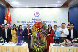 Tích cực đổi mới, cung cấp thông tin đầy đủ, kịp thời, chính xác về chủ trương, đường lối của Đảng, Nhà nước