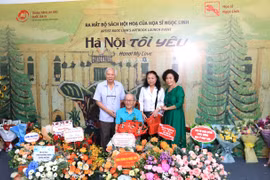 Họa sĩ Ngọc Linh ra mắt sách "Hà Nội Tôi yêu" nhân dịp sinh nhật tuổi 93