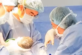 Hai sản phụ phải đình chỉ thai vì nứt sẹo mổ cũ trên tử cung