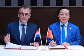 Việt Nam - Hà Lan đối thoại chính sách chiến lược về ứng phó với biến đổi khí hậu và quản lý nước