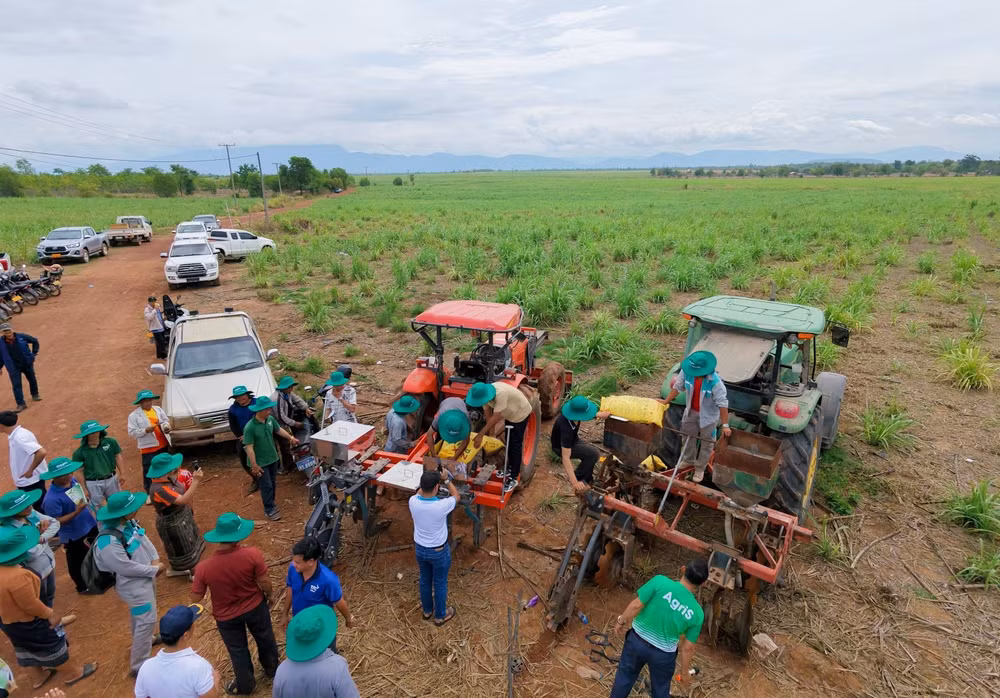 su-ket-hop-giua-giai-phap-dinh-duong-ky-thuat-canh-tac-va-co-gioi-hoa-da-mang-den-cho-ba-con-cach-tiep-can-toan-dien-hon-trong-san-xuat-mia.jpg