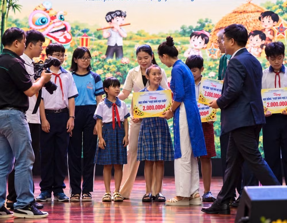 Tân Hiệp Phát đồng hành với Trung tâm công tác xã hội - Quỹ bảo trợ trẻ em Bình Dương để chăm lo cho trẻ em trong nhiều năm qua.