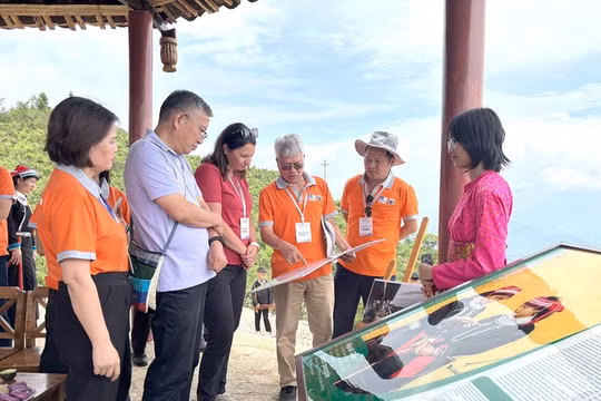 Hoàn thành tái thẩm định Công viên địa chất Cao nguyên đá Đồng Văn