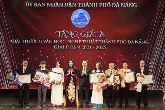 Đà Nẵng hỗ trợ đến 40 triệu đồng cho tác giả đạt giải văn học, nghệ thuật