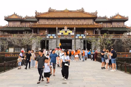 Huế miễn vé tham quan di tích cho khách Việt ngày 19/8 và Quốc khánh 2/9