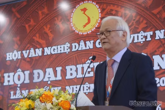 GS.TS Lê Hồng Lý tiếp tục làm Chủ tịch Hội Văn nghệ dân gian Việt Nam 