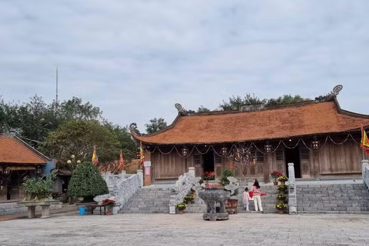 Đền thờ Khúc Thừa Dụ là điểm du lịch của thành phố Hải Phòng 