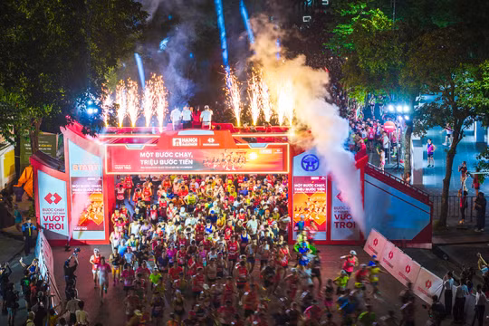 Kỷ lục Marathon nữ tiếp tục được thiết lập tại Marathon Quốc tế Hà Nội Techcombank Mùa thứ 5