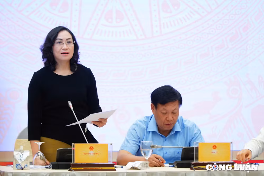 thu truong bo cong thuong neu 4 thach thuc ma san xuat cong nghiep phai doi dien hinh 2