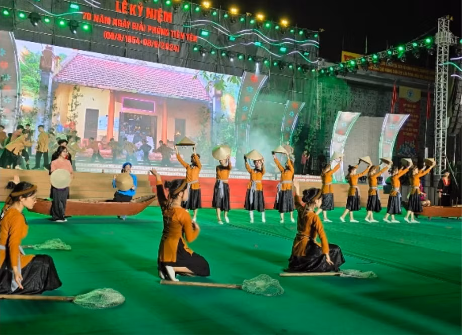 huyen tien yen quang ninh long trong le ky niem 70 nam ngay giai phong huyen hinh 4