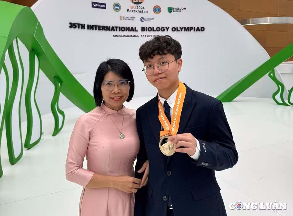 hai phong hon 27 ty dong khen thuong thay tro dat giai olympic khu vuc va quoc te nam 2023 2024 hinh 1