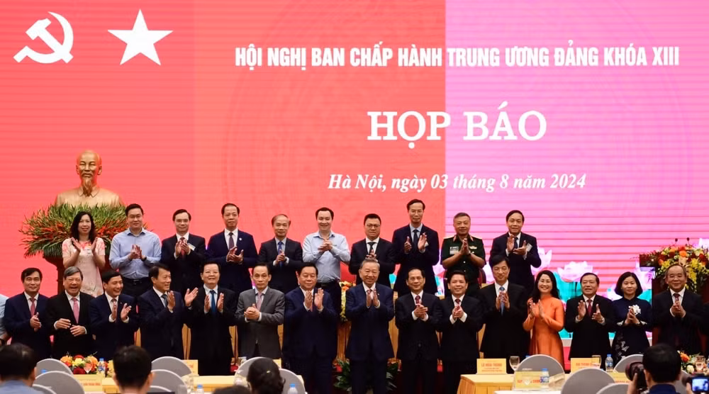 tong bi thu chu tich nuoc to lam se ke thua phat huy manh me truyen thong ve vang va kinh nghiem quy bau cua dang hinh 3