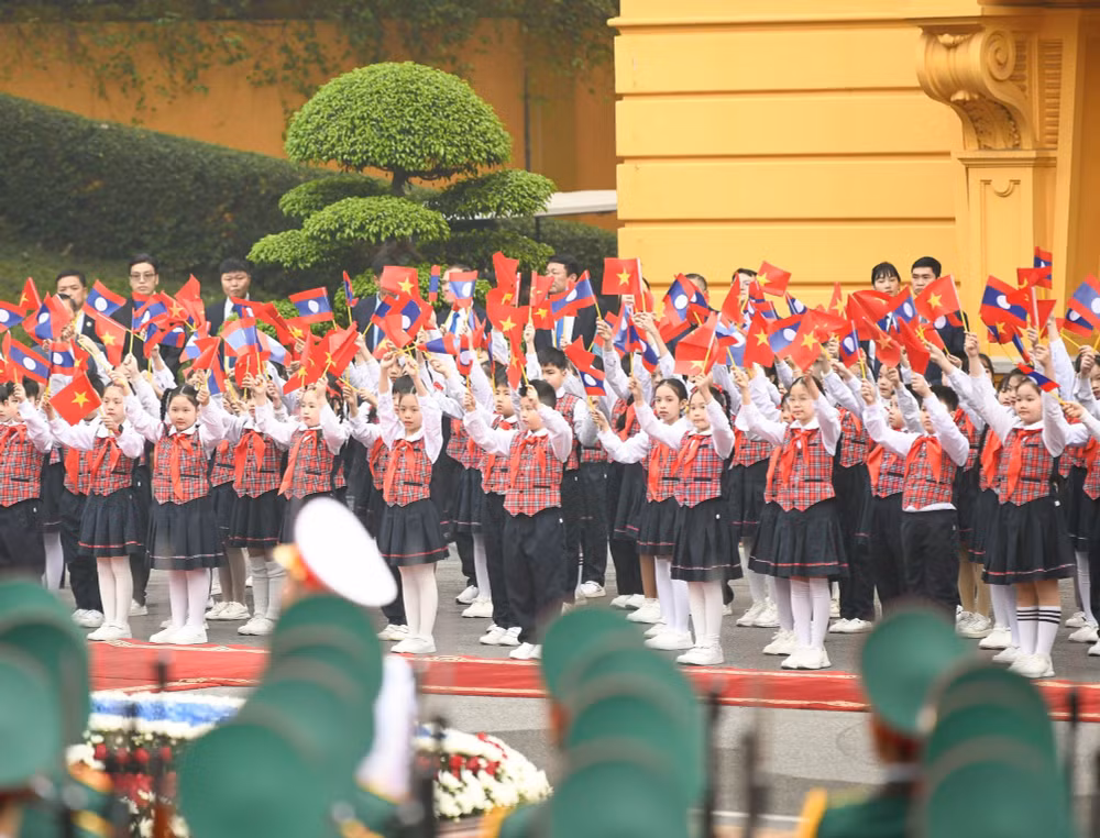 Tổng Bí thư Tô Lâm chủ trì Lễ đón Tổng Bí thư, Chủ tịch nước Lào Thongloun Sisoulith- Ảnh 4.