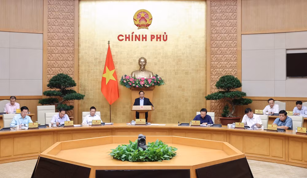 Thủ tướng: Tháo gỡ các vướng mắc pháp luật đang cản trở kiến tạo, phát triển nhanh và bền vững- Ảnh 2.