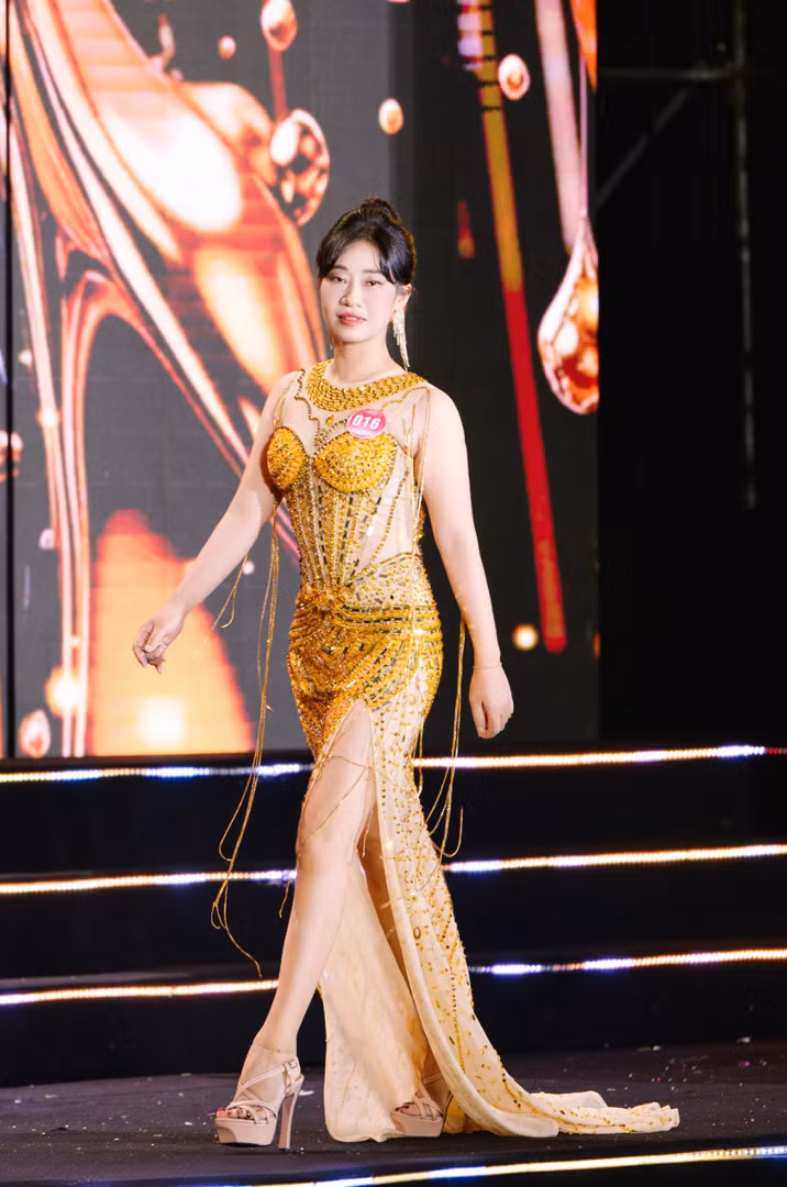 Ảnh màn hình 2025-09-11 lúc 18.34.32