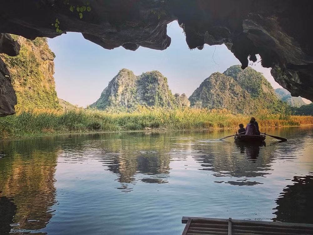 ve dam van long dam minh vao khung canh hoang so nhung yen binh tinh lang ma thu thai hinh 5