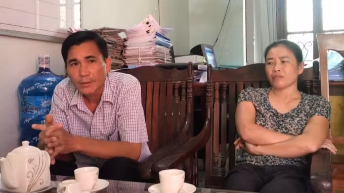 Ông Nguyễn Văn Ổn và bà Nguyễn Thị Huế khẳng định lời chứng là do cán bộ tư pháp lập.