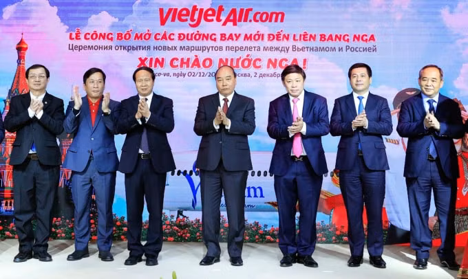 vietjet cong bo cac duong bay thang toi mat xco va nhan chuyen tham nga cua chu tich nuoc nguyen xuan phuc hinh 5