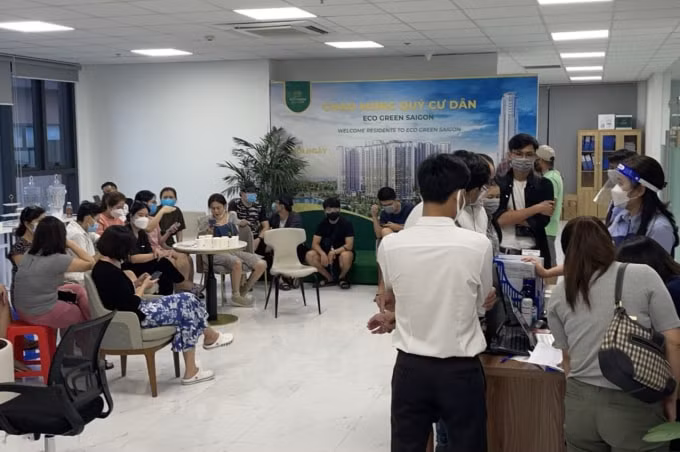 chu dau tu noi gi ve khieu nai cua cu dan chung cu cao cap eco green saigon hinh 2