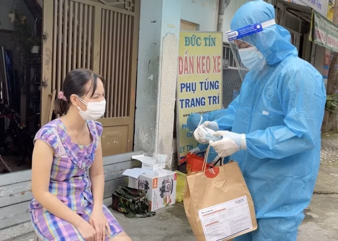cap phat ngay thuoc khang virus cho benh nhan duong tinh voi covid 19 hinh 1