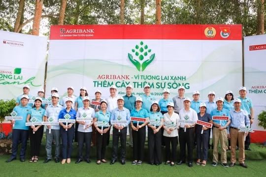 Phát động chương trình trồng cây xanh “Agribank – Vì tương lai xanh – Thêm cây, thêm sự sống”