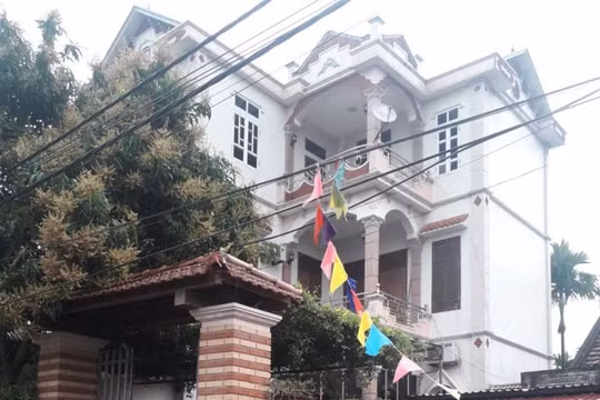Chấp hành viên Chi cục THADS Phúc Thọ bị tố lợi dụng chức vụ quyền hạn!