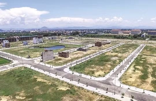 Cần 'thu hẹp' khoảng cách giữa giá đất đền bù với giá thị trường
