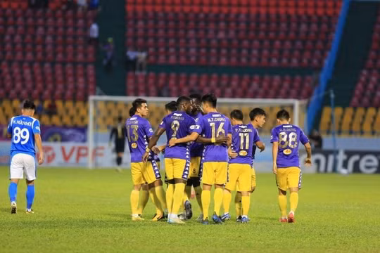 Than Quảng Ninh 0-4 Hà Nội FC ở V.League 2020