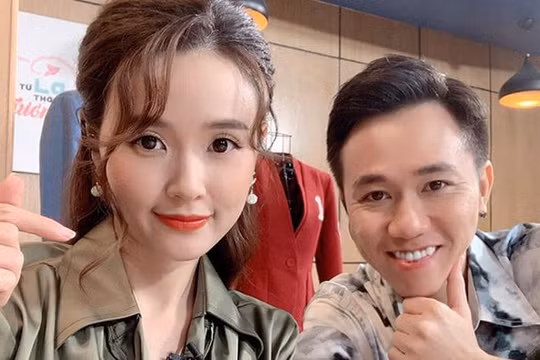 Midu - Anh Đức nắm tay công khai, liệu cả hai có phải một cặp