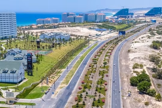 Khách hàng mua căn hộ chung cư Condotel: Chênh vênh pháp lý