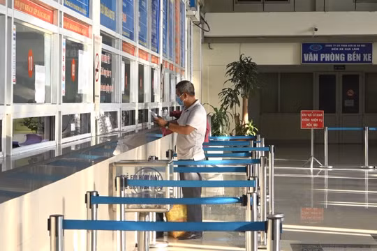 Hà Nội: Bến xe vắng khách dịp nghỉ lễ Quốc khánh 2/9
