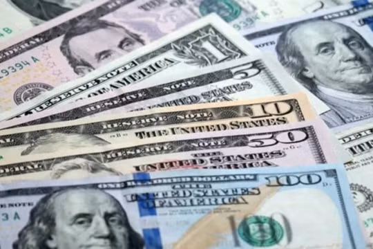 Tỷ giá ngoại tệ hôm nay ngày 2/8: Đồng USD tiếp tục lao dốc