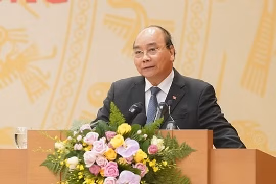 Thủ tướng: Nâng tỷ lệ dịch vụ công trực tuyến mức độ 4 lên 30% vào năm 2020