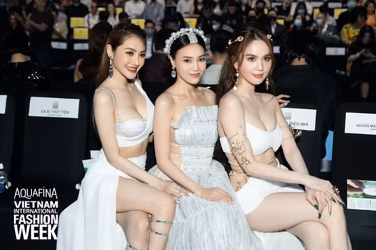 Thủy Tiên bị người mẫu Linh Chi hất tóc, chen lấn tại AVIFW 2020
