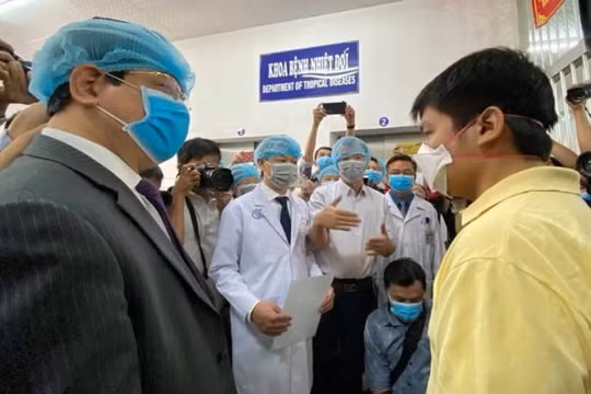 Thông tin bệnh nhân qua điều trị từ âm tính thành dương tính với nCoV là sai sự thật