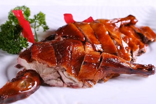 Cần tránh ăn những bộ phận ‘độc hơn thạch tín’ này của gà, vịt