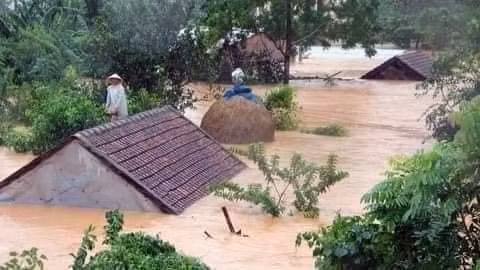 Thừa Thiên Huế: Hơn 24 nghìn ngôi nhà bị ngập sâu, hơn 8 nghìn người phải sơ tán khẩn cấp