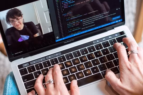 Hướng dẫn cách chia đôi màn hình trên máy tính MAC