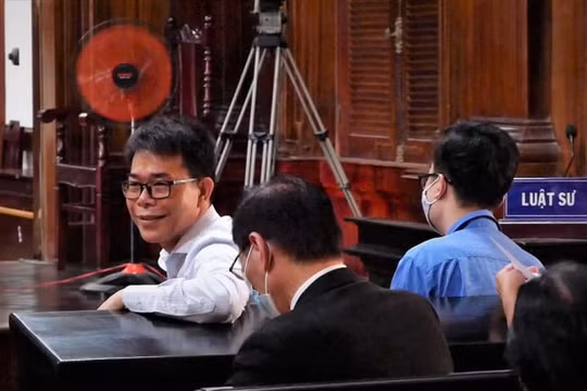 Viện Kiểm sát đề nghị tuyên phạt cựu Phó Chánh án Nguyễn Hải Nam 18 đến 24 tháng tù