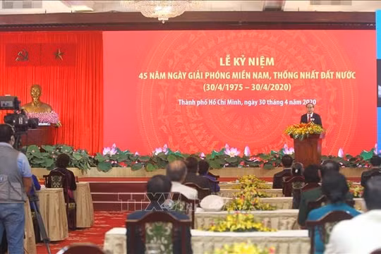 Long trọng Lễ kỷ niệm 45 năm Giải phóng miền Nam, thống nhất đất nước