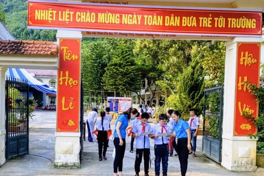 BHXHVN nỗ lực triển khai có hiệu quả chính sách BHYT học sinh, sinh viên năm học 2020-2021