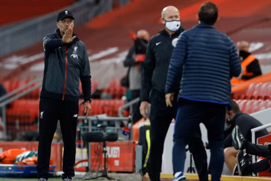 Frank Lampard chửi thẳng mặt Klopp và dàn trợ lý
