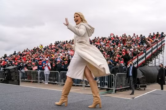 Ivanka Trump ví cha mình như Winston Churchill