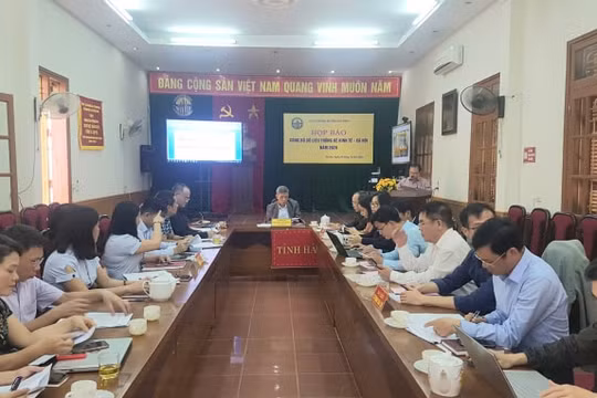 Dịch bệnh Covid -19 và lũ lụt ảnh hưởng nặng nề đến kinh tế - xã hội của tỉnh Hà Tĩnh