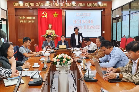 Lâm Đồng tổ chức Hội nghị giao ban báo chí định kỳ tháng 6