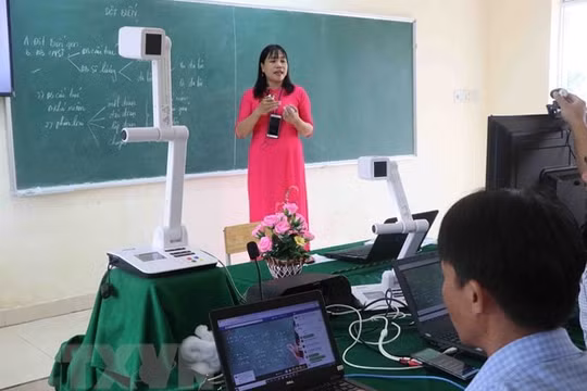Sẽ công nhận dạy học trực tuyến là phương thức học chính thức