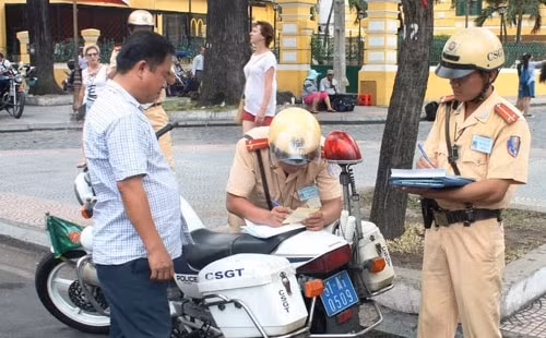 Hướng dẫn nộp phạt vi phạm giao thông trực tuyến
