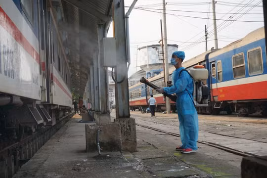 Ngành Đường sắt tiếp tục phải ngừng chạy nhiều mác tàu vì Covid-19
