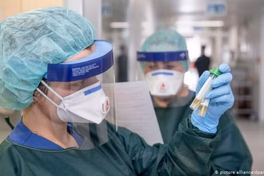 Dịch Covid-19: Thế giới vượt mốc 17 triệu người mắc bệnh, đại dịch 'ám ảnh' nhiều quốc gia